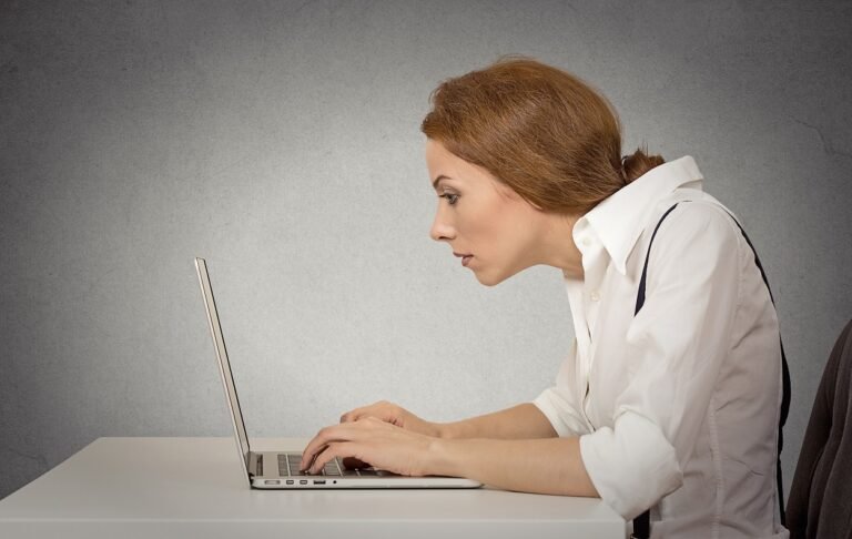 Poor Posture Treatment Rehabcure
